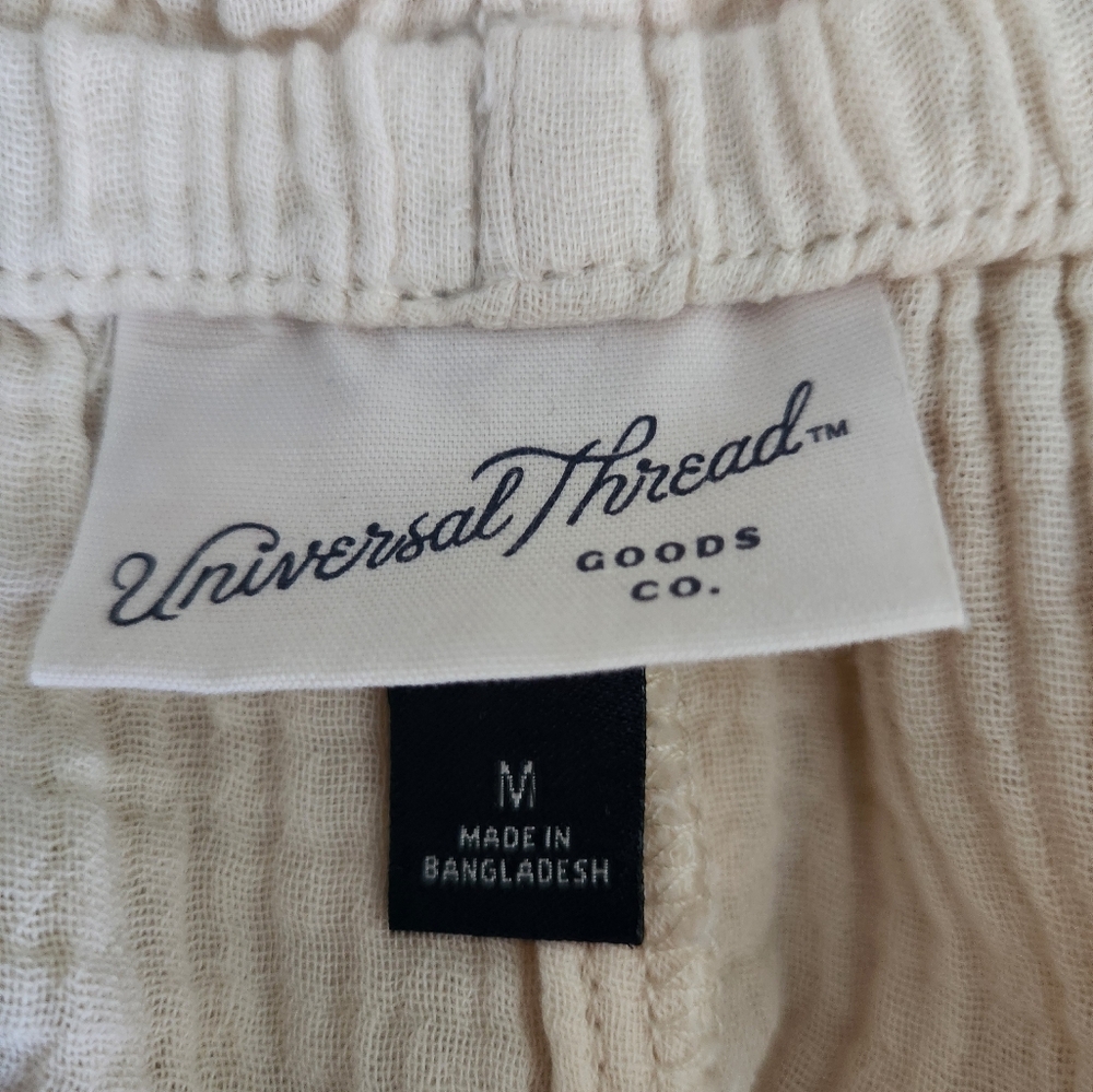 Universal Thread Shorts - Picture 7 of 8